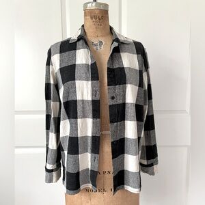Black & White Buffalo Plaid Button-Up Shirt